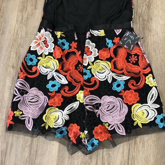 🚫sold🚫Rosanna lace Romper - Picture 6 of 8